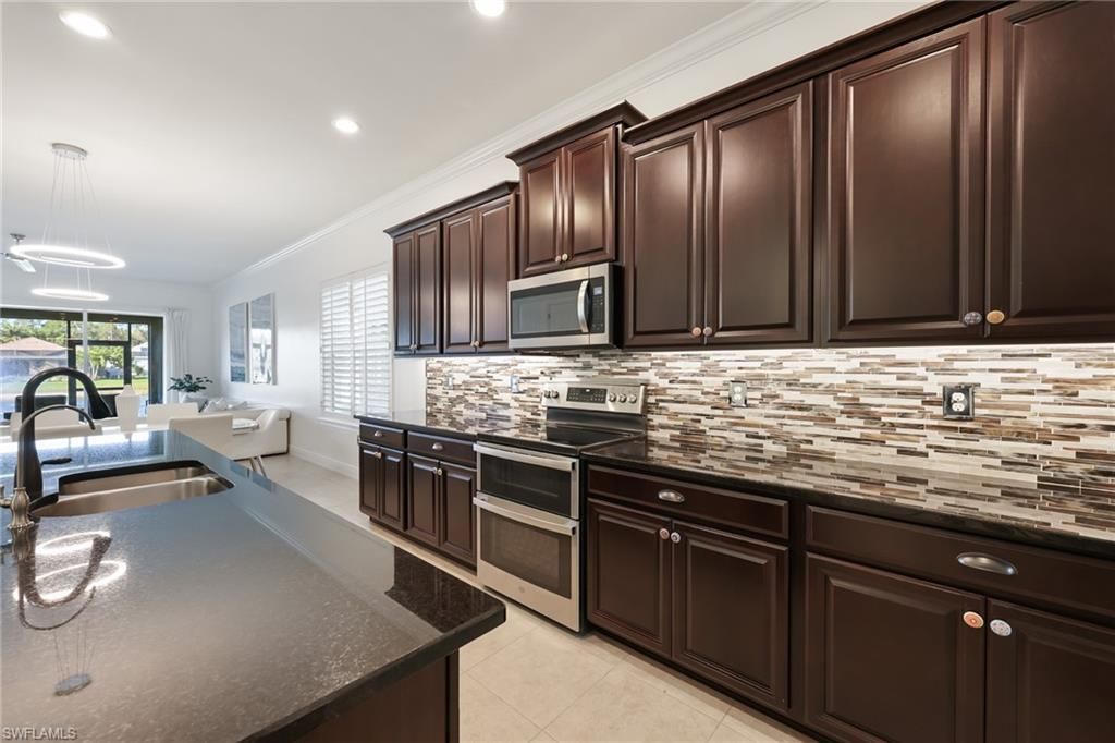 3275 Pilot Cir, Naples, FL 34120 Photo