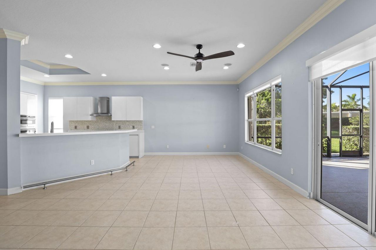9152 Short Chip Circle, Port Saint Lucie, FL 34986 Photo