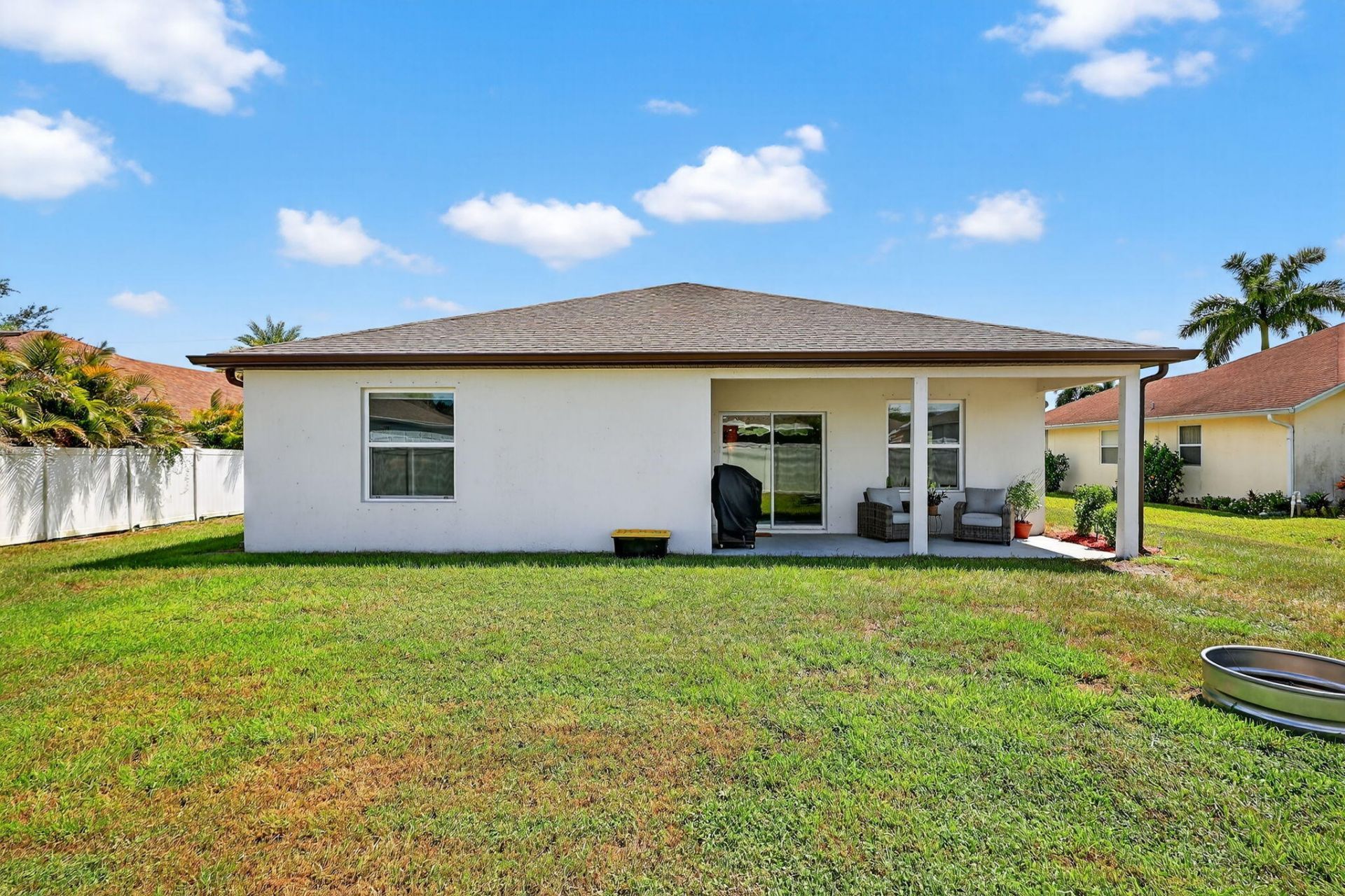 435 SW Fields Avenue, Port Saint Lucie, FL 34953 Photo