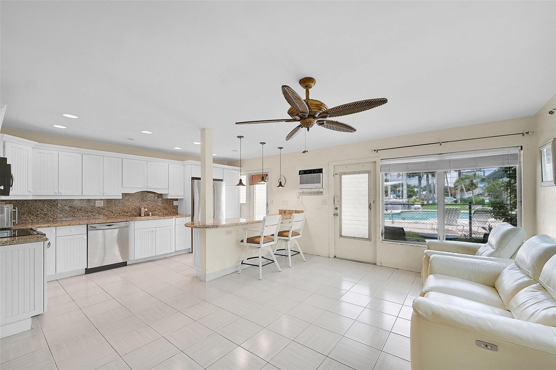 1110 N Riverside Drive, Unit 14, Pompano Beach, FL 33062 Photo