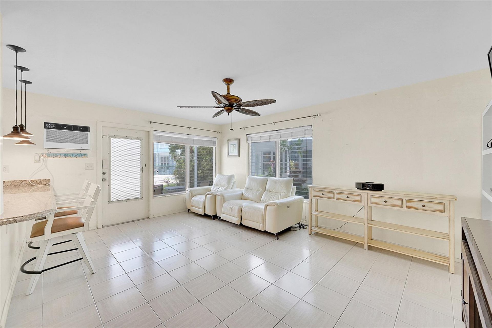 1110 N Riverside Drive, Unit 14, Pompano Beach, FL 33062 Photo