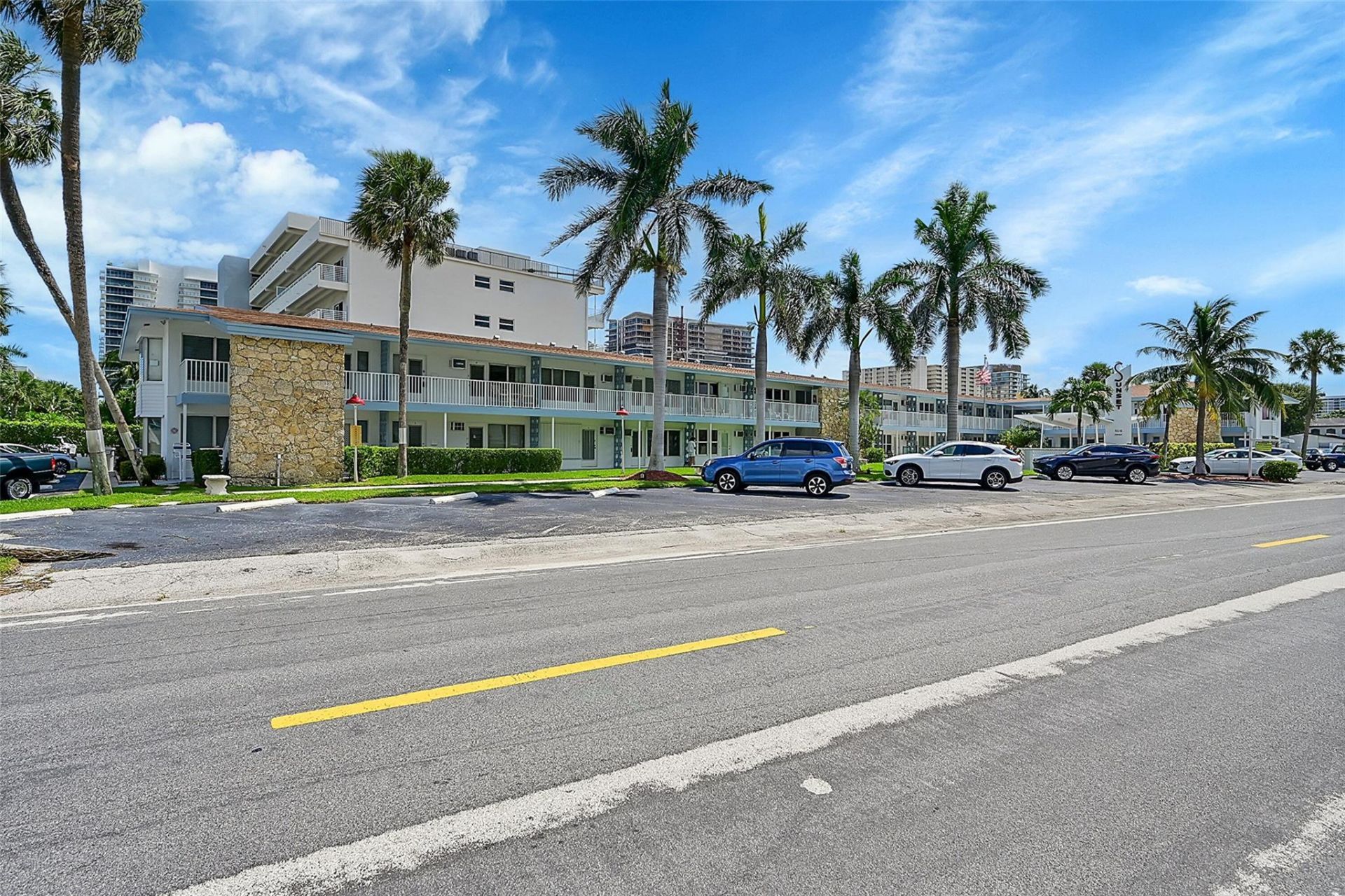 1110 N Riverside Drive, Unit 14, Pompano Beach, FL 33062 Photo