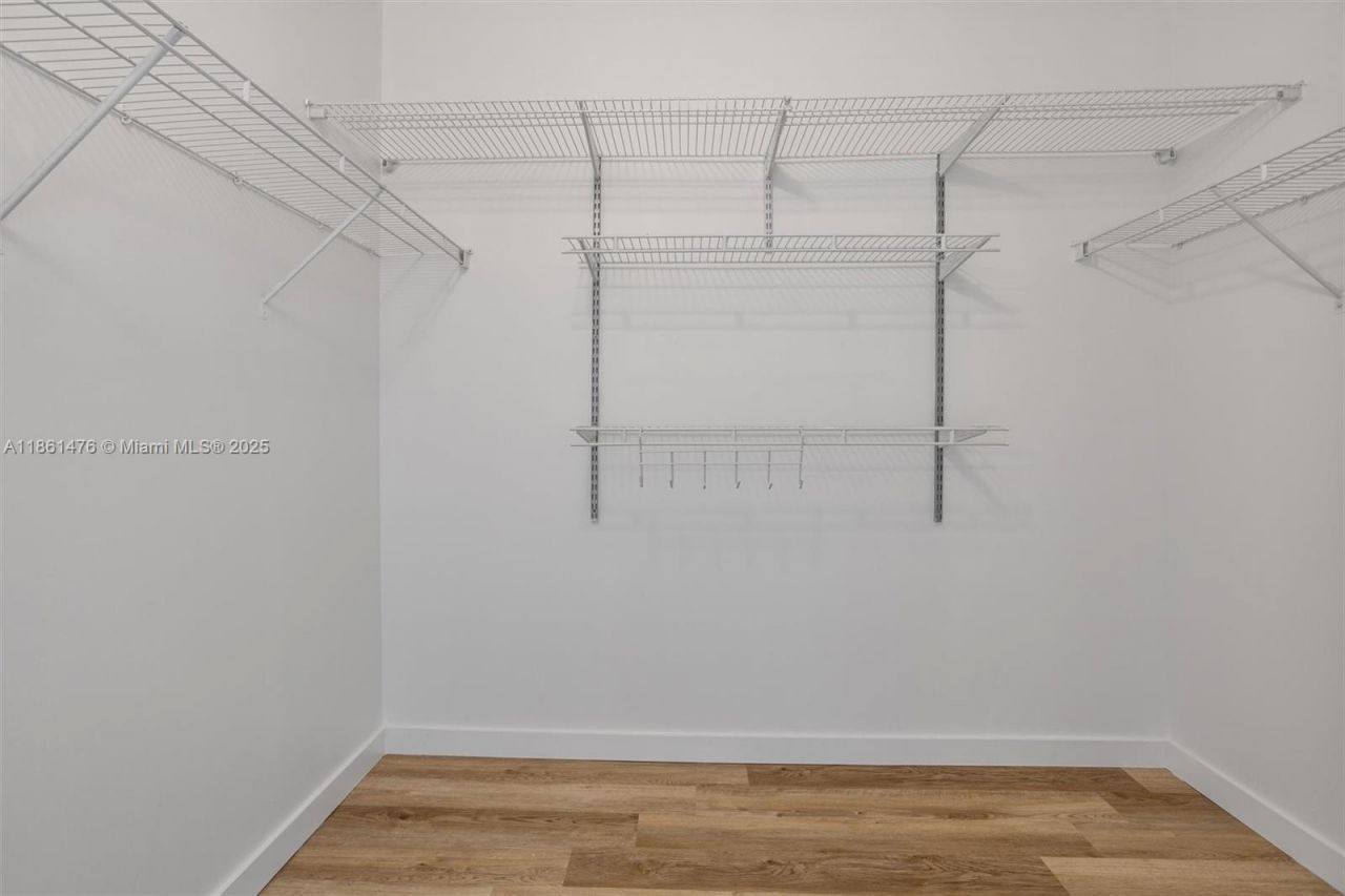 9340 Fontainebleau Blvd, Unit W505, Miami, FL 33172 Photo