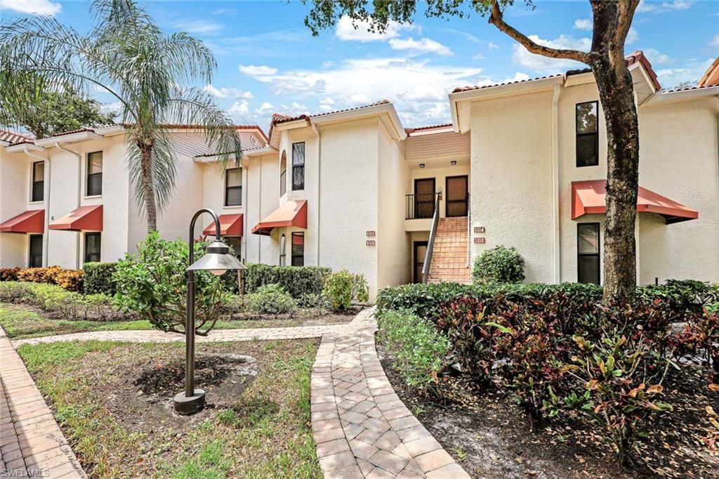 611 Serendipity Dr, Unit 611, Naples, FL 34108 Photo