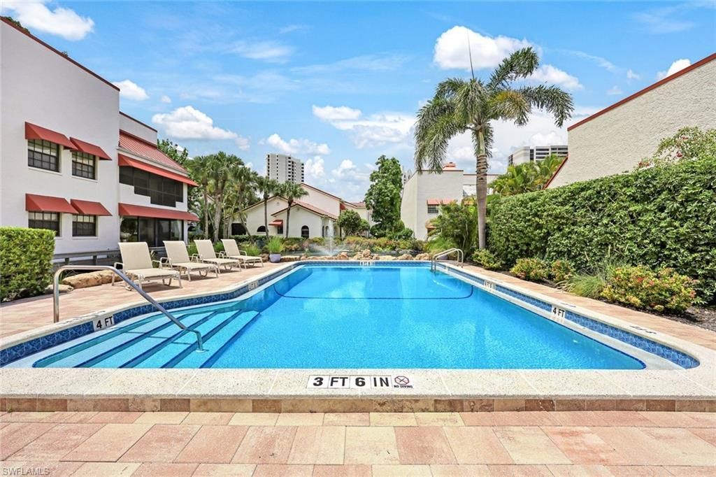 611 Serendipity Dr, Unit 611, Naples, FL 34108 Photo