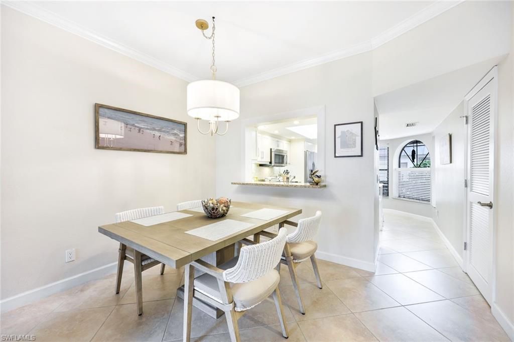 611 Serendipity Dr, Unit 611, Naples, FL 34108 Photo