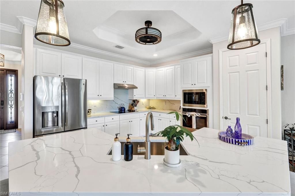 28691 Derry Ct, Bonita Springs, FL 34135 Photo