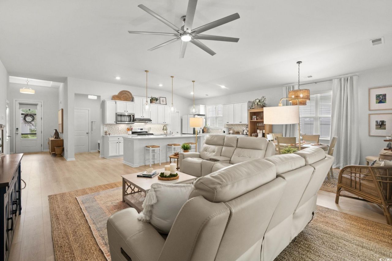 748 Flowering Branch Ave. Photo 11