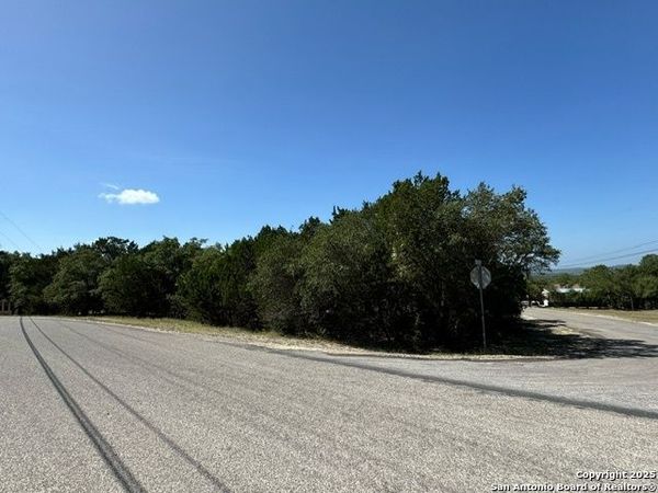 UNKNOWN Lakepark/Deer Oaks, Lakehills, TX 78063