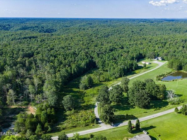 3916 Indian Mound Rd, Sparta, TN 38583