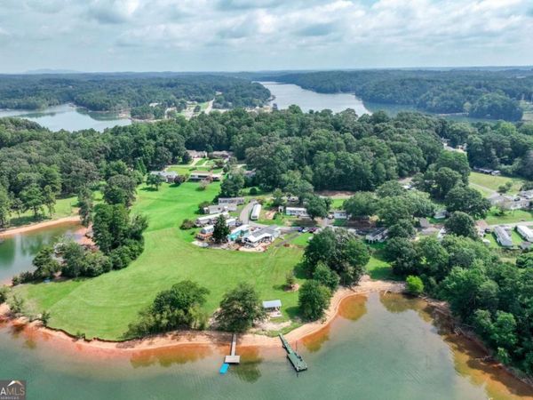 3000 Clarks Bridge Road, Gainesville, GA 30501