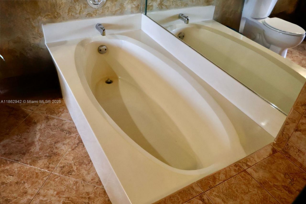 17246 Boca Club Blvd, Unit 102, Boca Raton, FL 33487 Photo