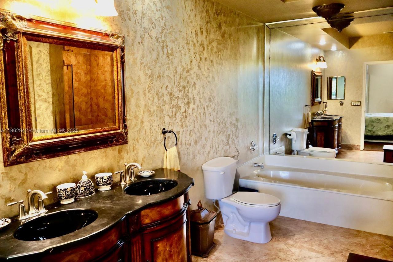 17246 Boca Club Blvd, Unit 102, Boca Raton, FL 33487 Photo