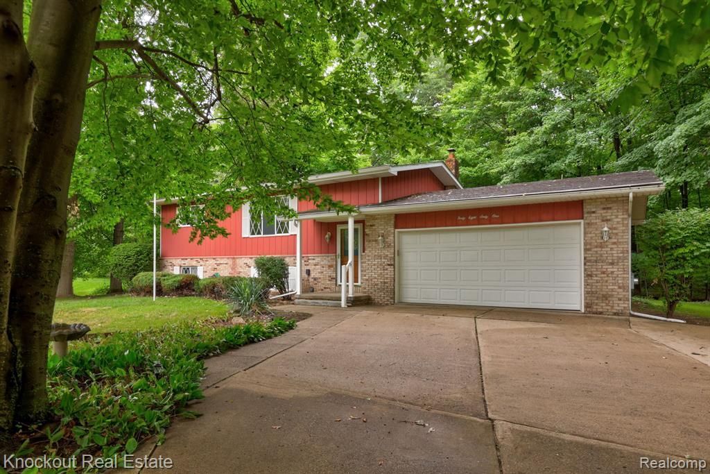 4861 Dorothy Street, Tuscola Township, MI 48768 Main Photo