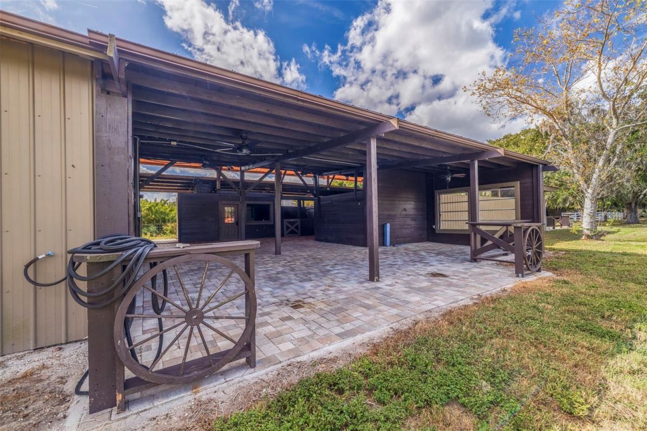 9510 36th Avenue E, Palmetto, FL 34221 Photo