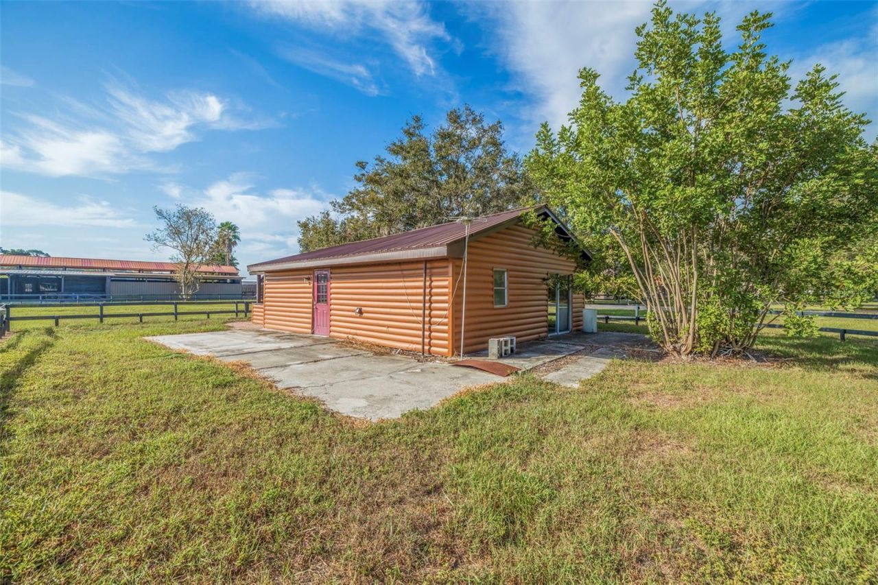 9510 36th Avenue E, Palmetto, FL 34221 Photo