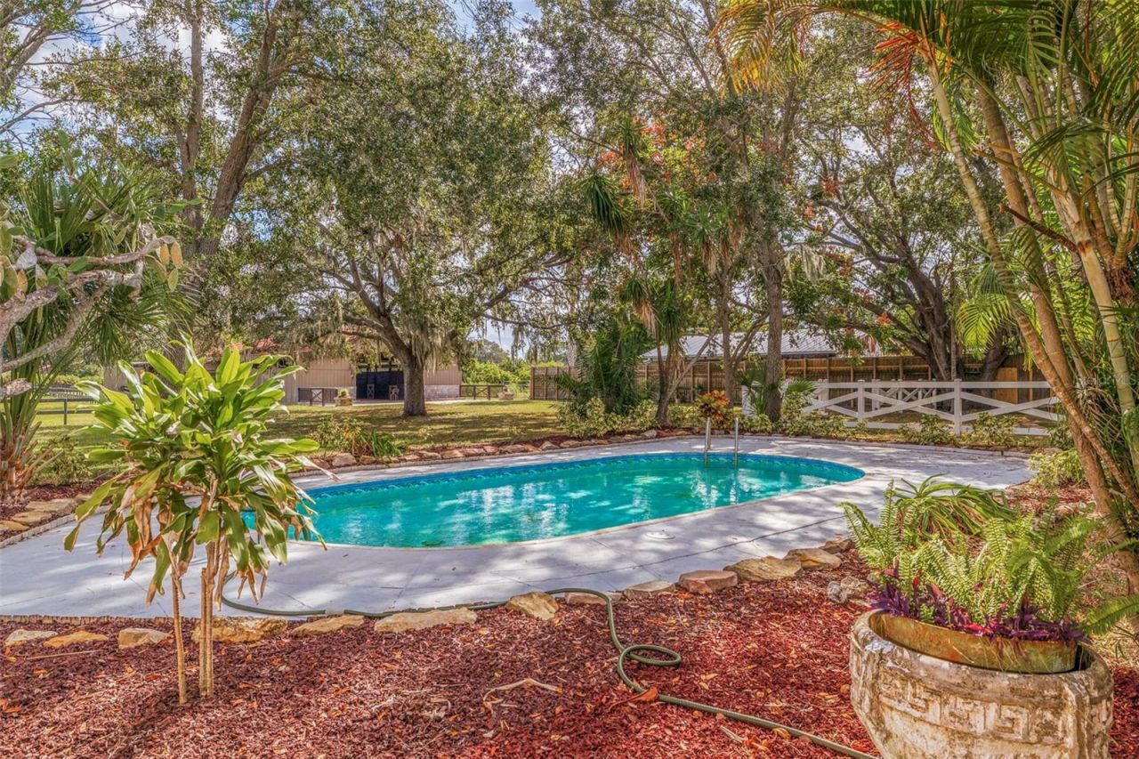 9510 36th Avenue E, Palmetto, FL 34221 Photo