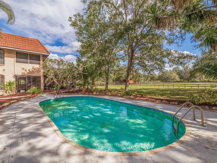 Property Image 50