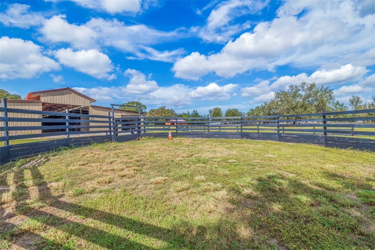 9510 36th Avenue E, Palmetto, FL 34221 Photo