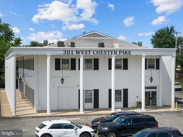 301 W CHESTER PIKE, Unit 101, HAVERTOWN, PA 19083