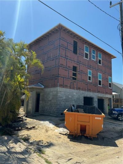 146 Miramar St, Fort Myers Beach, FL 33931 Photo