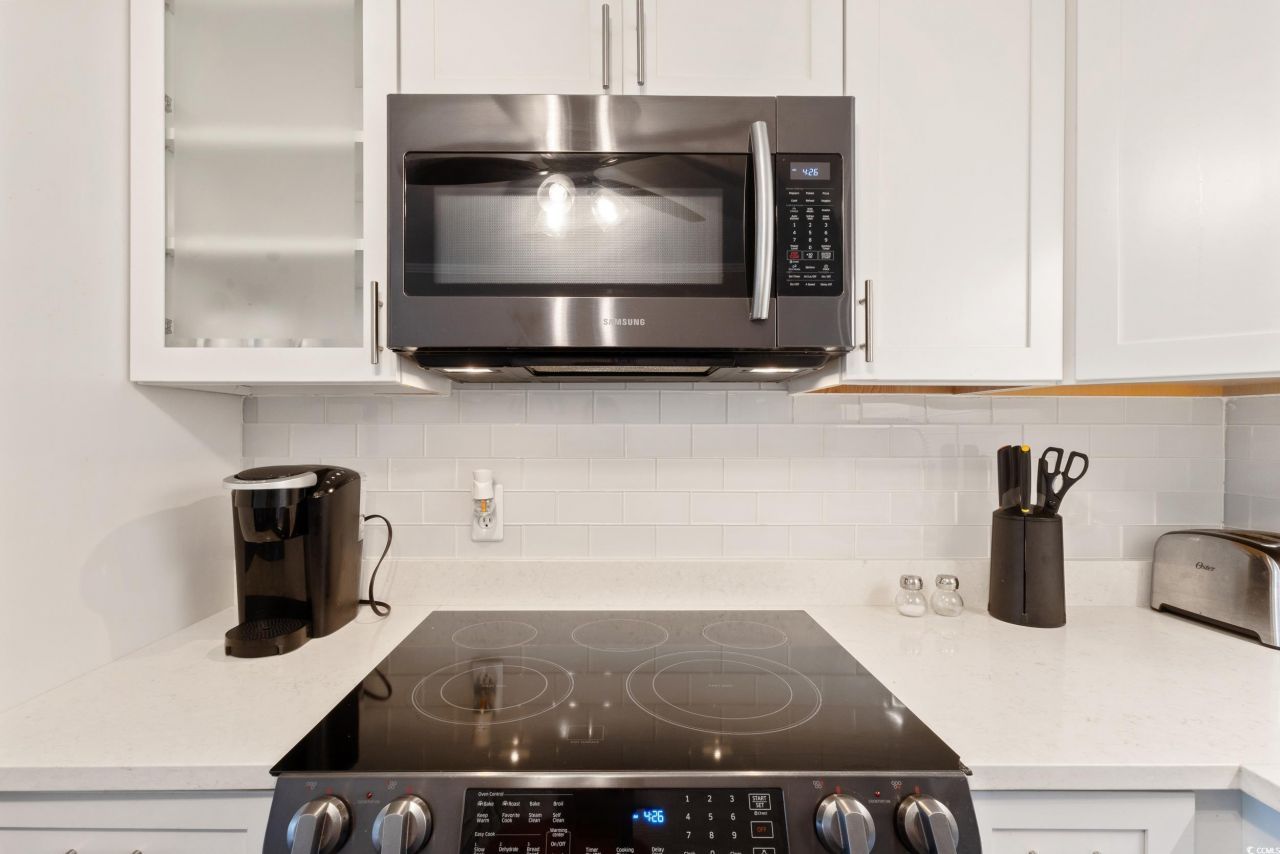 5601 N Ocean Blvd. Photo 11