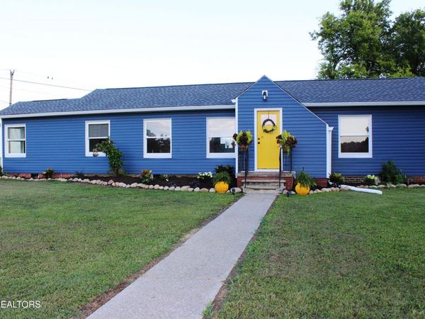 505 Cusick Rd, Rockford, TN 37853