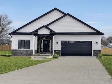 8 Birch Lane, Williamsville, NY 14221