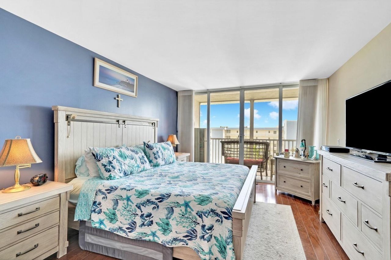 1 Harbourside Drive, Unit 1703, Delray Beach, FL 33483 Photo