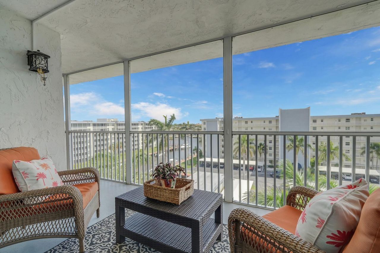 1 Harbourside Drive, Unit 1703, Delray Beach, FL 33483 Photo