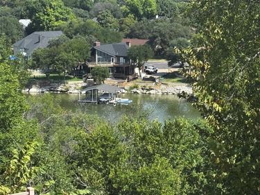 7704 Lakeview Circle, Fort Worth, TX 76179
