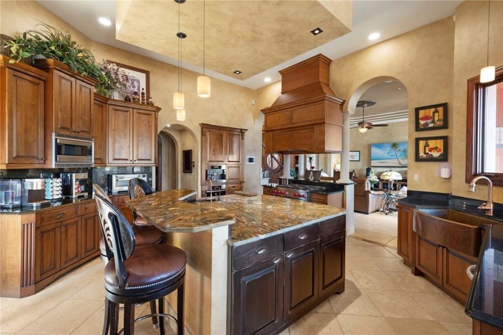 841 Cypress Lake Cir, Fort Myers, FL 33919 Photo