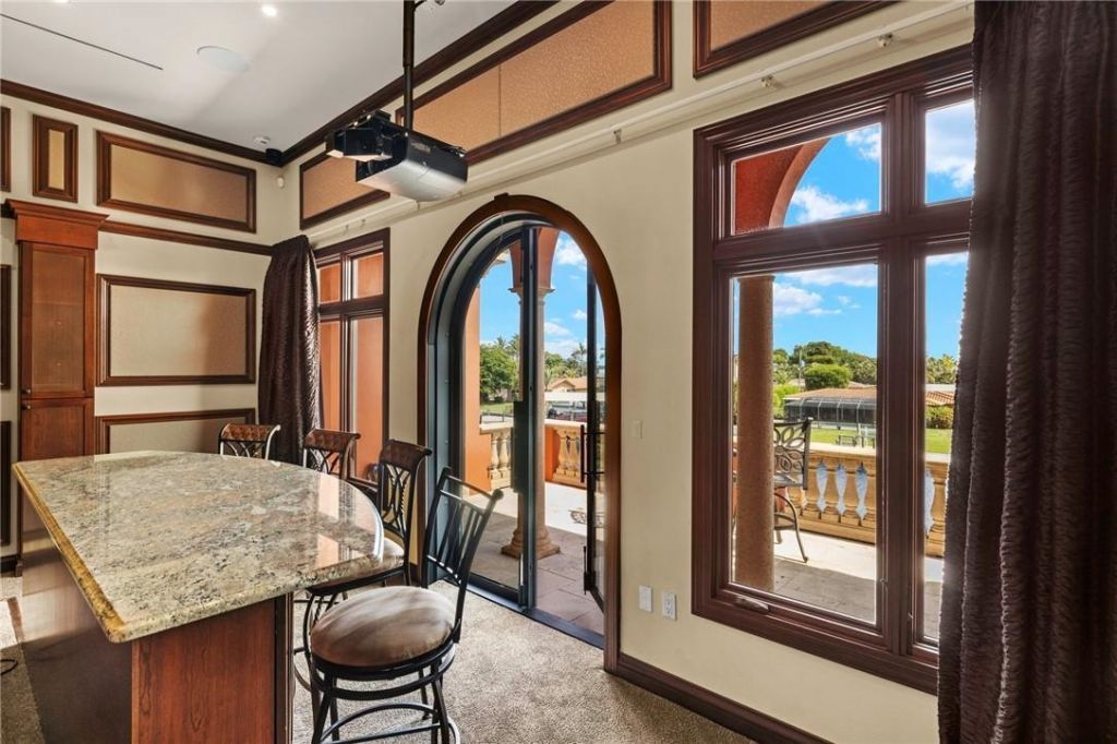 841 Cypress Lake Cir, Fort Myers, FL 33919 Photo