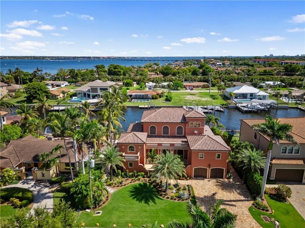 841 Cypress Lake Cir, Fort Myers, FL 33919 Photo