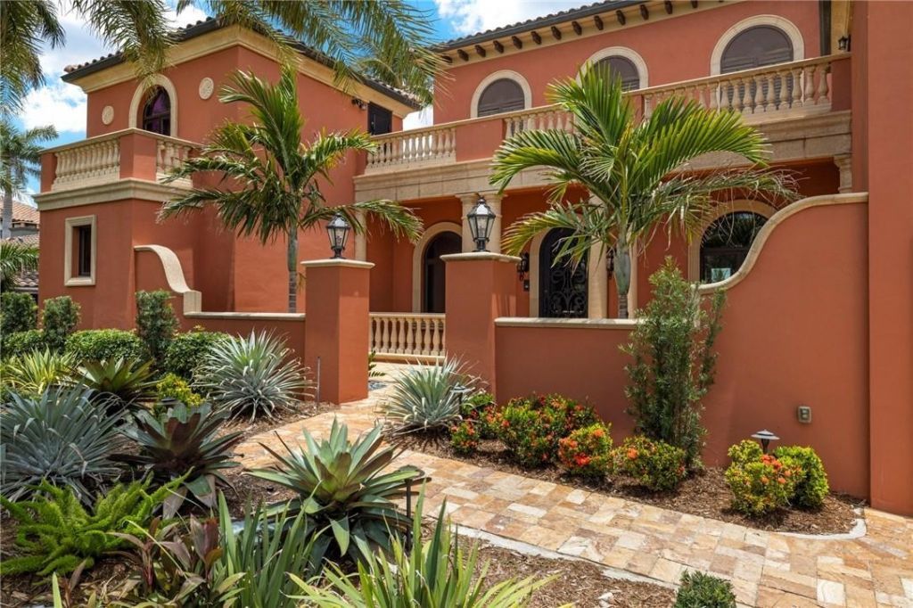 841 Cypress Lake Cir, Fort Myers, FL 33919 Photo