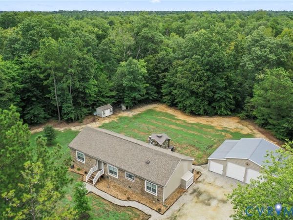 19601 Creekside Drive, Spring Grove, VA 23881