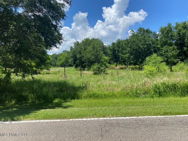 4236 Brodie Road, D'Iberville, MS 39540