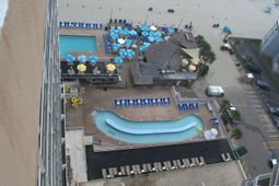 9550 Shore Dr. photo 4