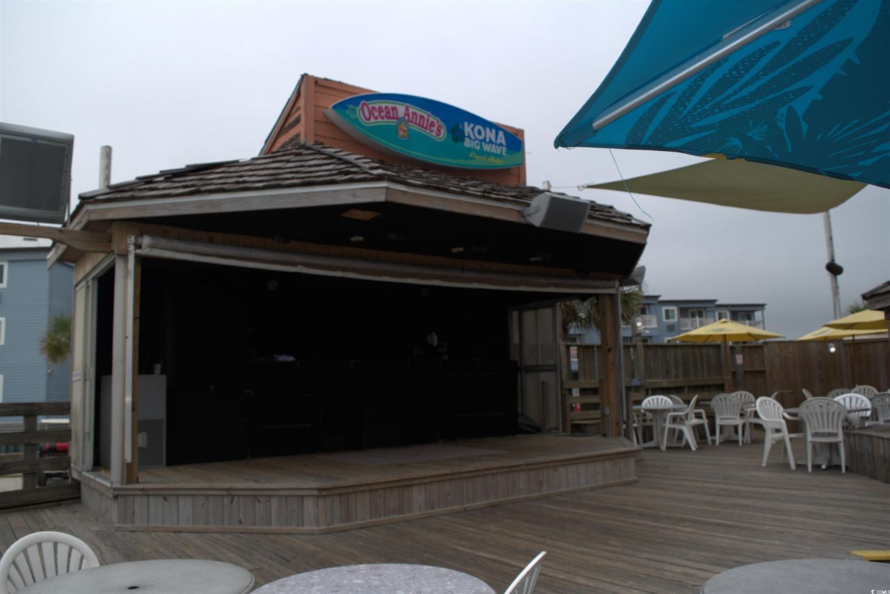 9550 Shore Dr. Photo 7