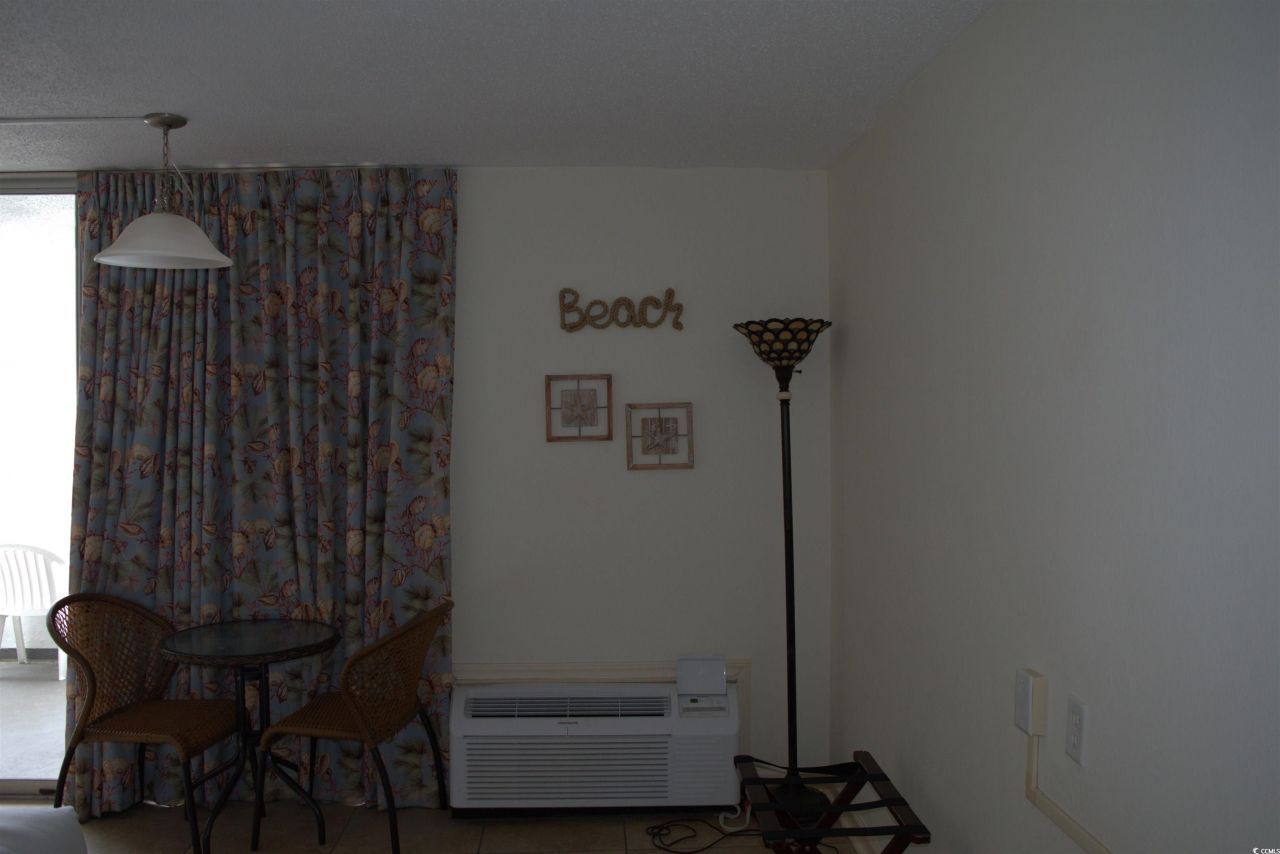 9550 Shore Dr. Photo 8