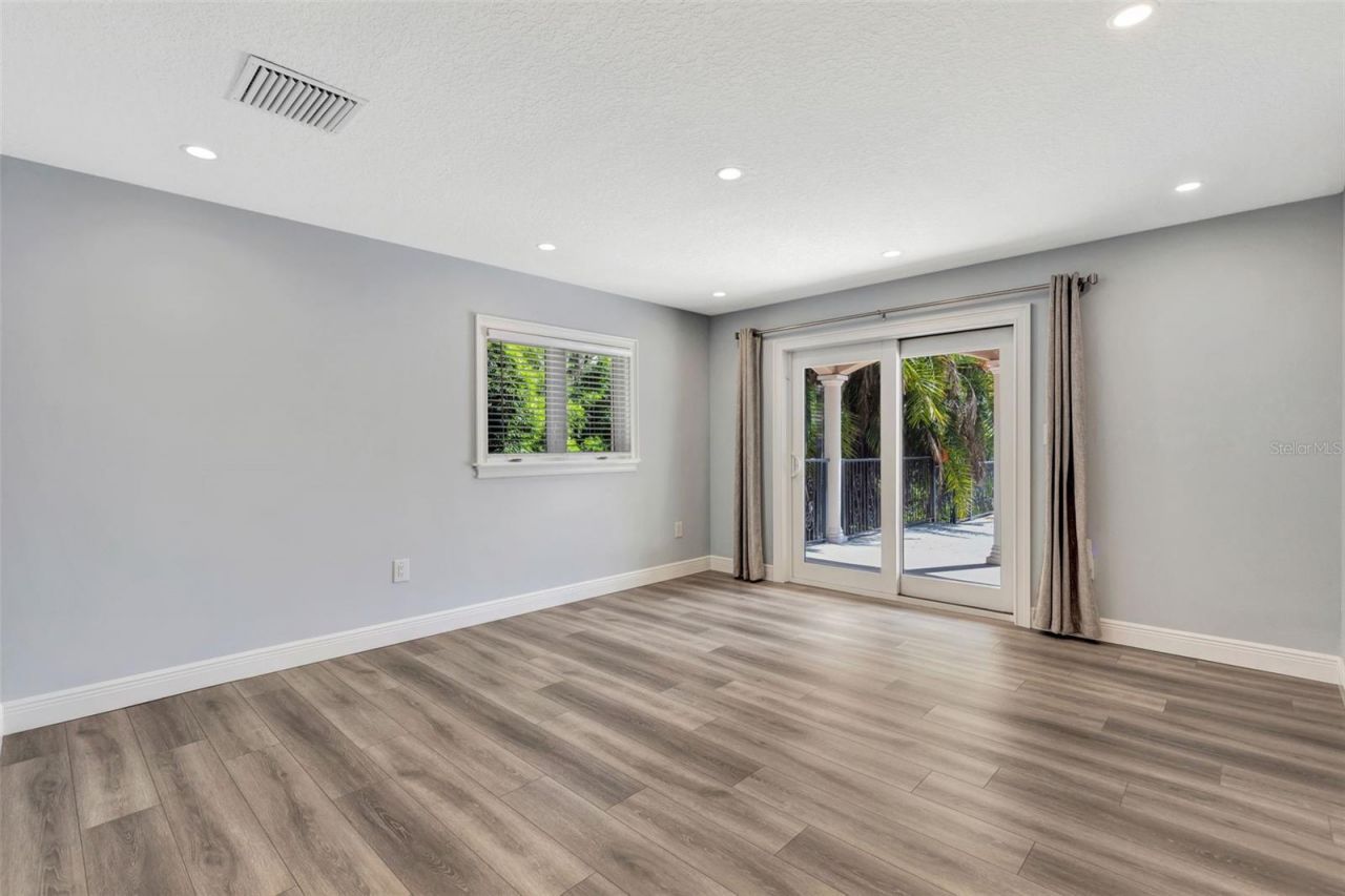 1105 Lake Nettie Drive, Eustis, FL 32726 Photo
