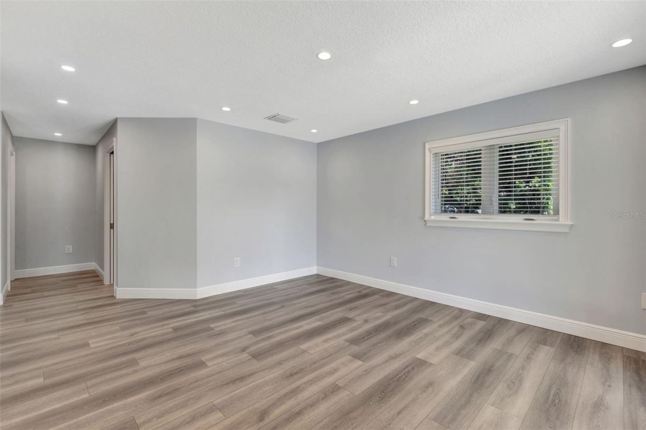 1105 Lake Nettie Drive, Eustis, FL 32726 Photo
