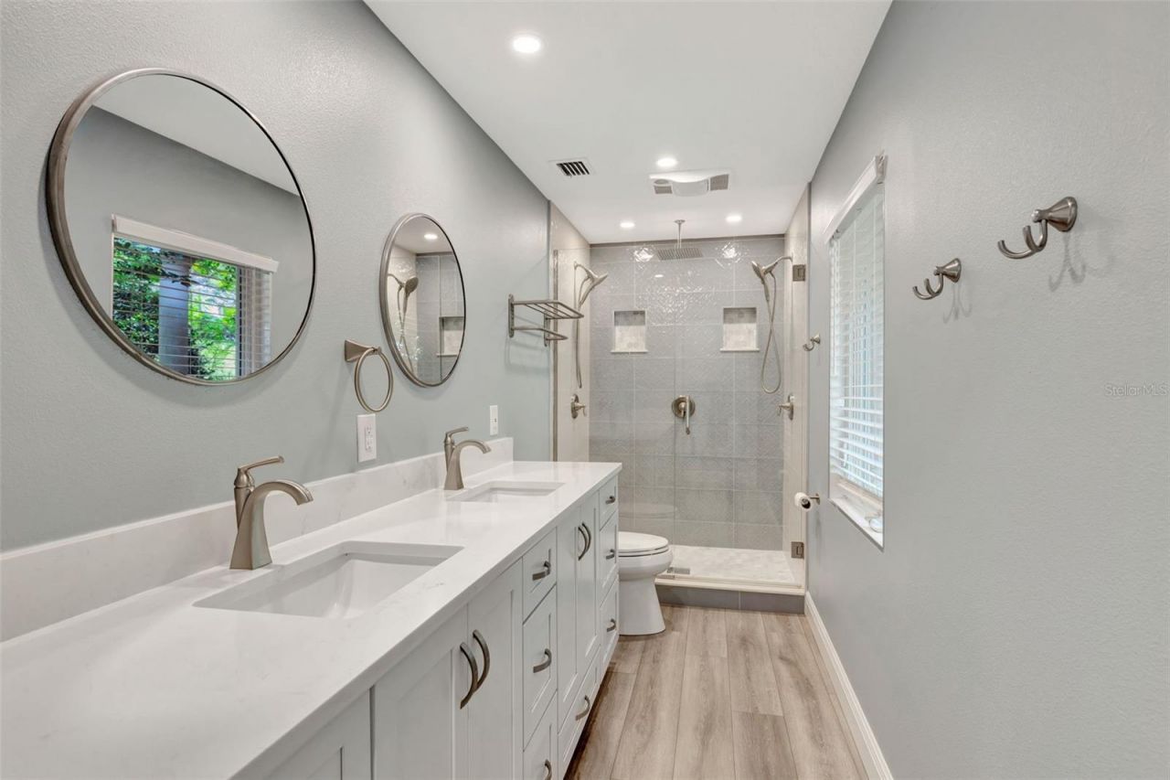1105 Lake Nettie Drive, Eustis, FL 32726 Photo