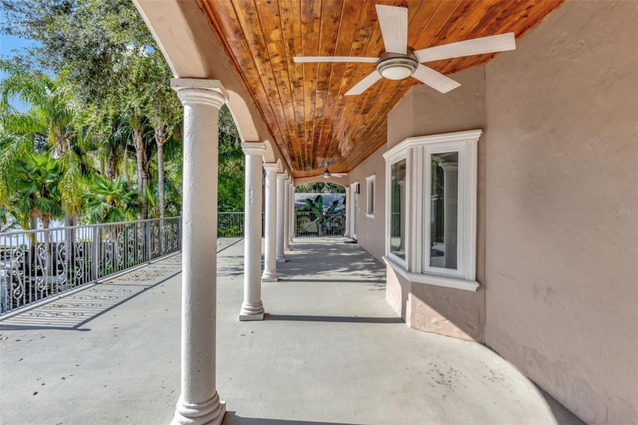 1105 Lake Nettie Drive, Eustis, FL 32726 Photo