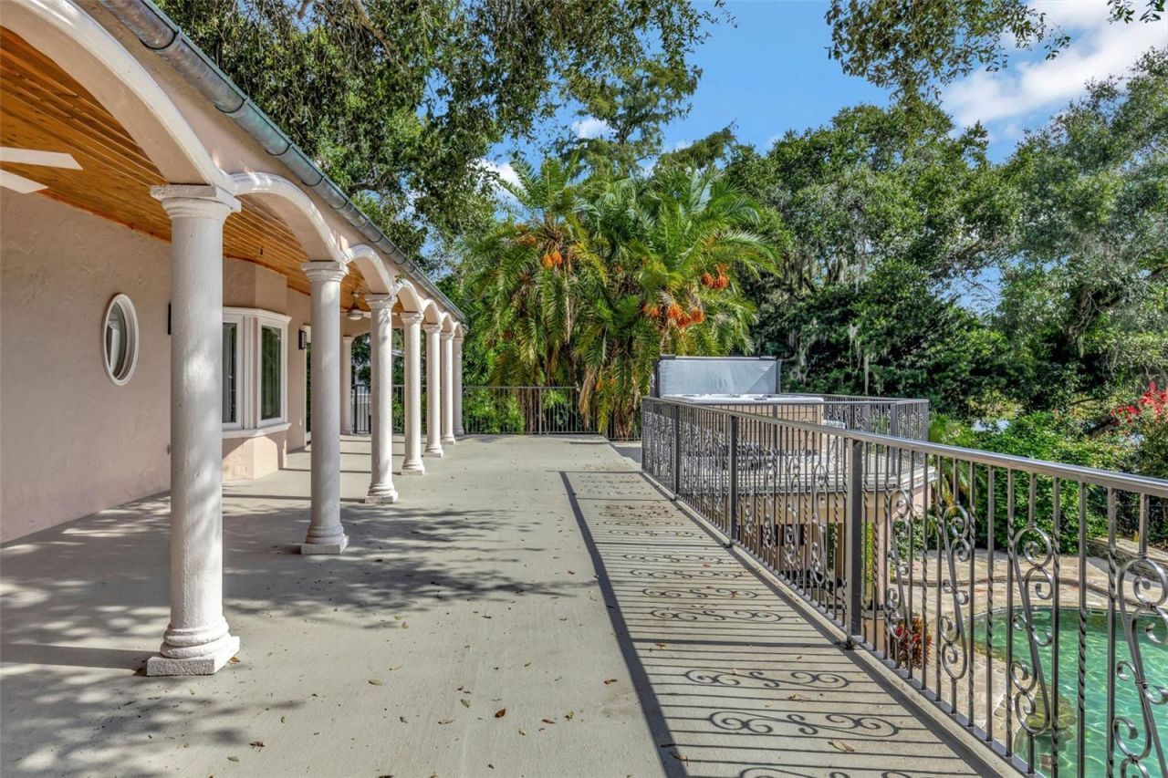 1105 Lake Nettie Drive, Eustis, FL 32726 Photo
