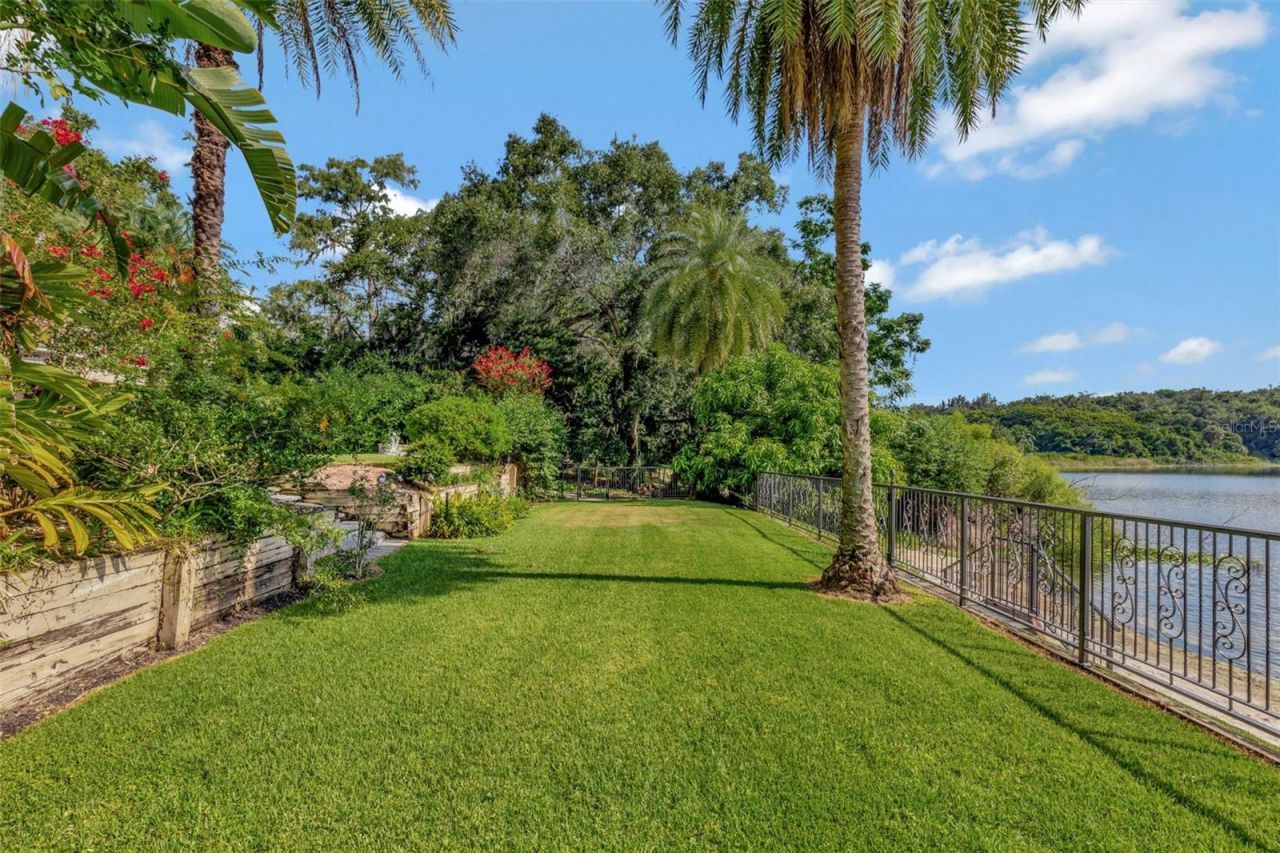 1105 Lake Nettie Drive, Eustis, FL 32726 Photo