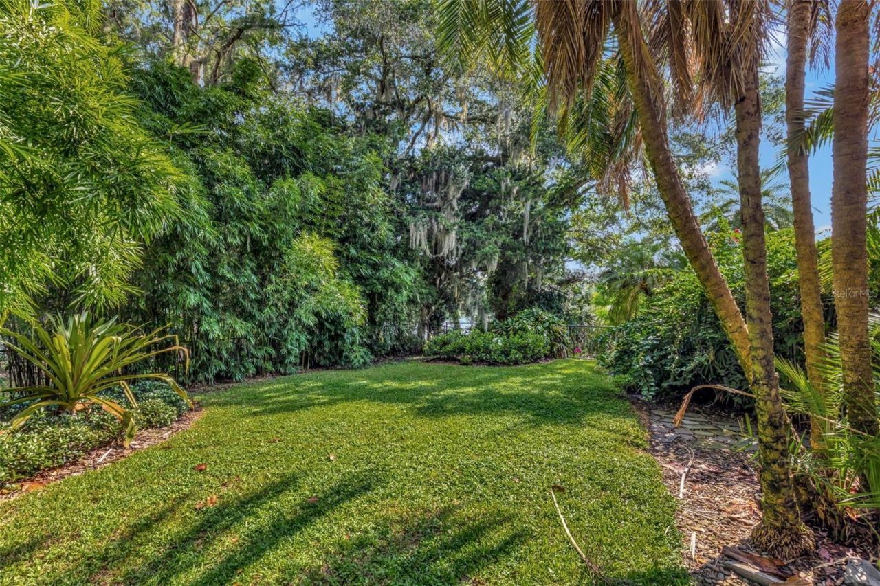 1105 Lake Nettie Drive, Eustis, FL 32726 Photo