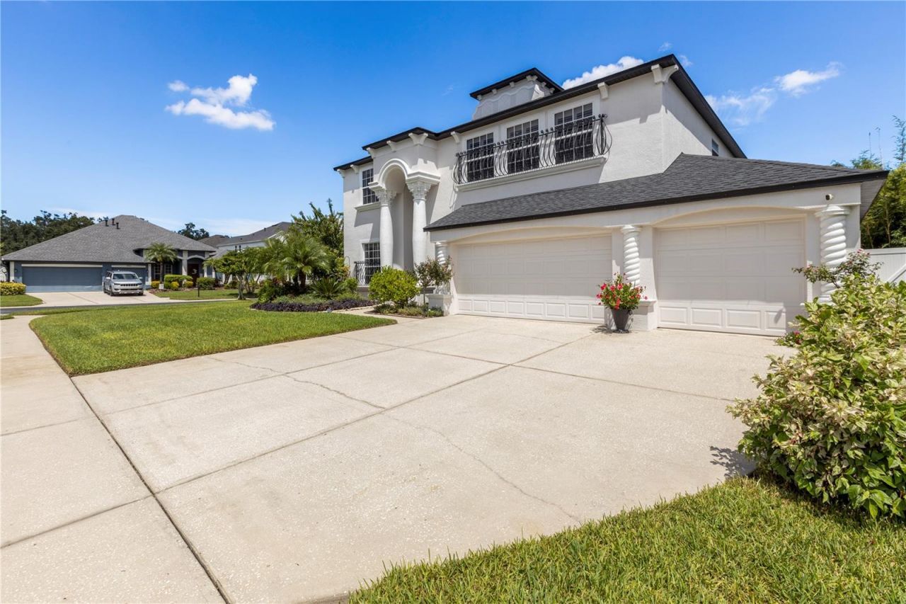 2614 Sylvan Ramble Court, Wesley Chapel, FL 33544 Photo