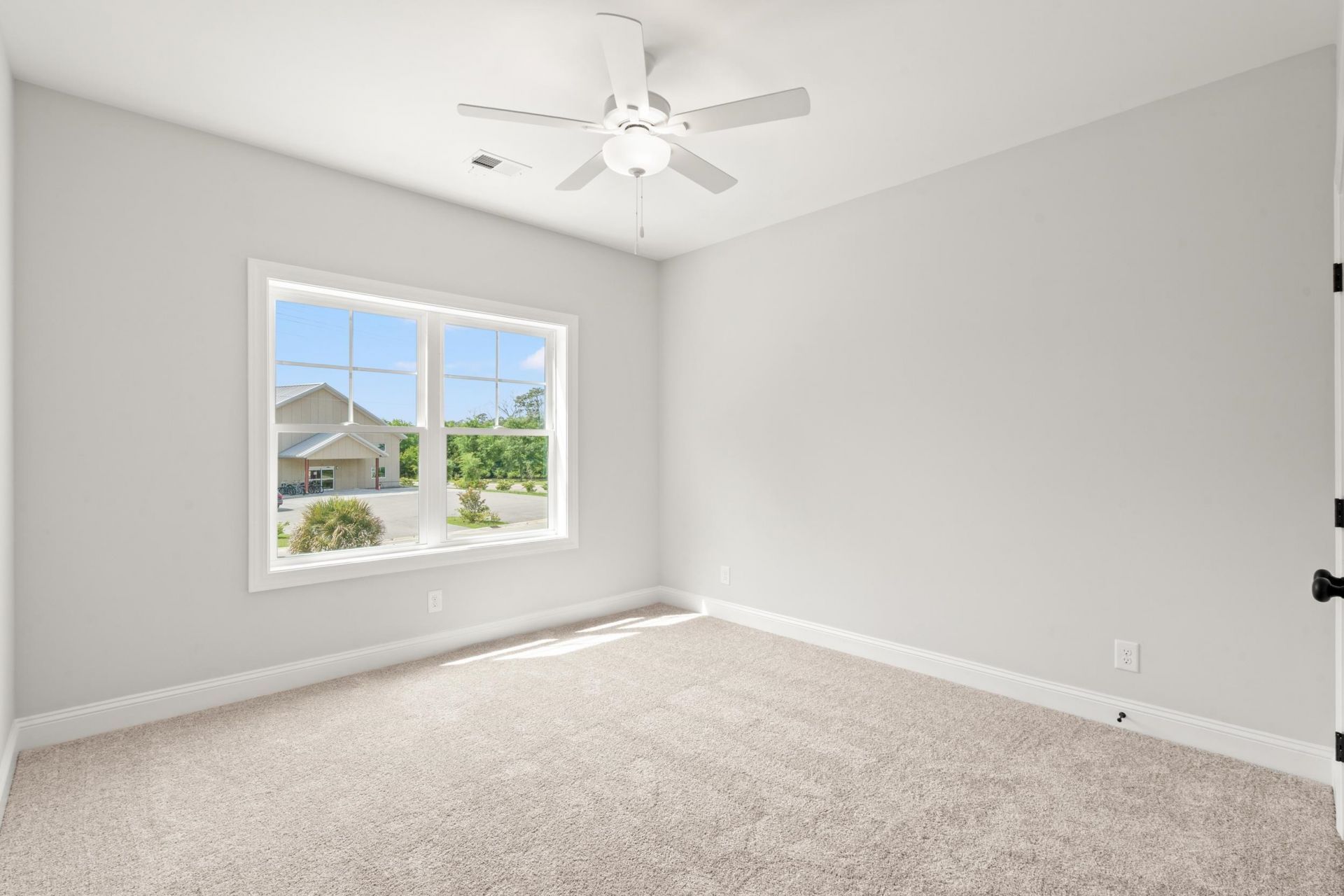 147 Litchfield Landing Photo 10