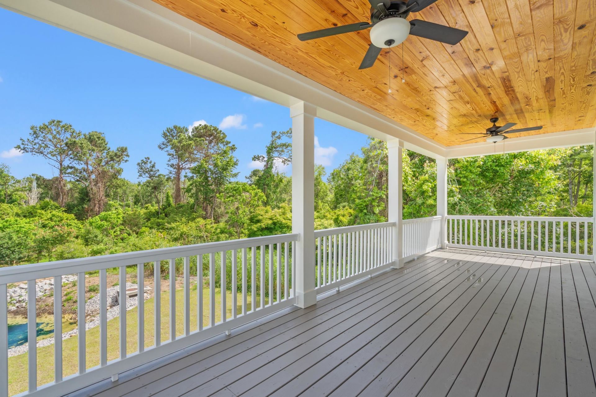 147 Litchfield Landing Photo 20